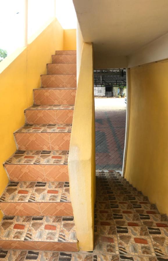 Rumah Hentian Ayah Kampung Kuala Besut Exterior foto